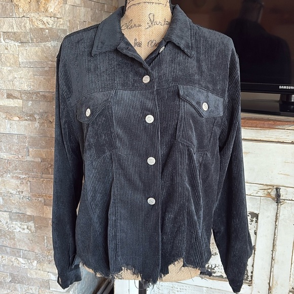 Zenana black corduroy jean jacket style shirt jacket shacket front raw hem - Picture 1 of 16